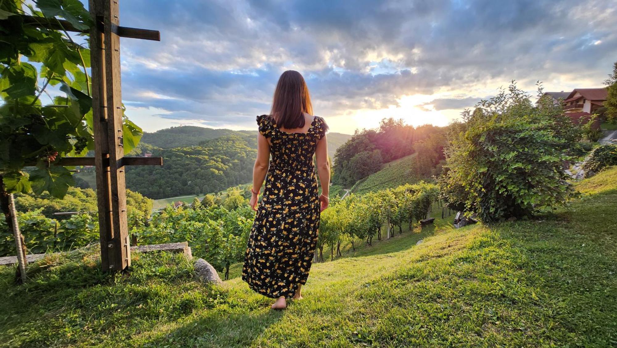 Vineyard Cottage Podrzaj Оточец Экстерьер фото